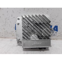 Renault - Megane - Radio amplifier