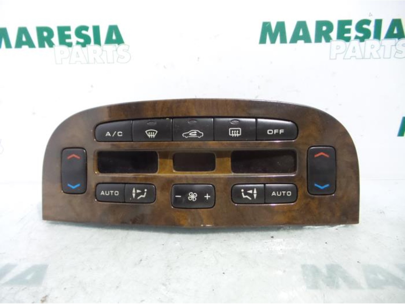 Peugeot - 607 - Heater control panel