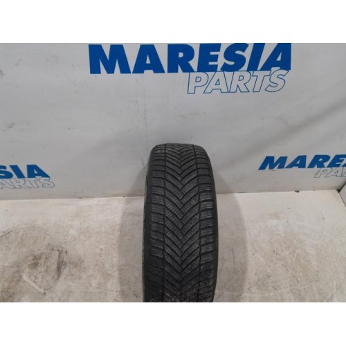 Peugeot - 207 - Tyre