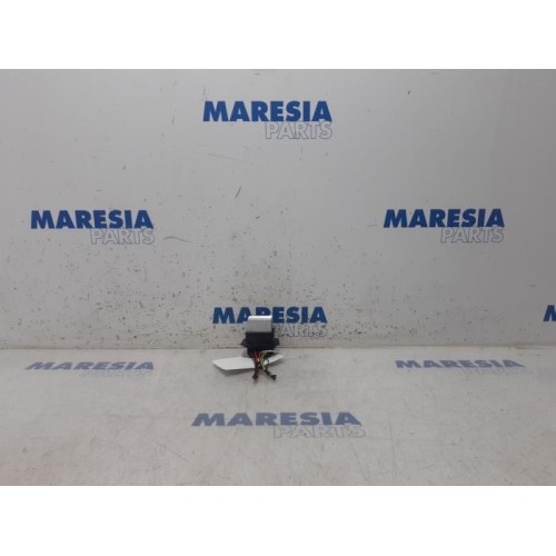 Peugeot - 208 - Heater resistor