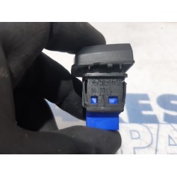 Peugeot - 208 - Panikbeleuchtung Schalter