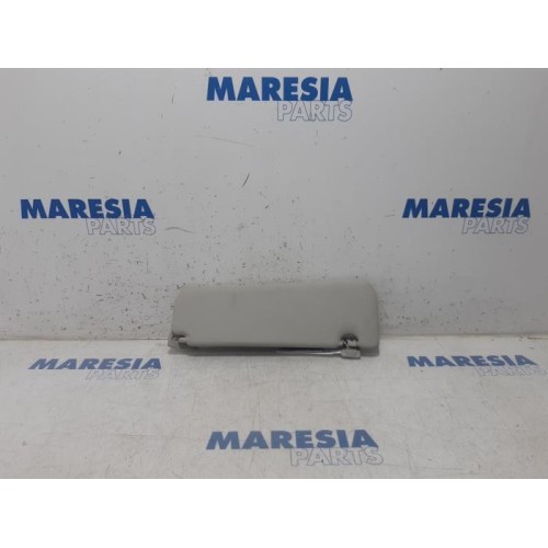 Peugeot - 207 - Sun visor