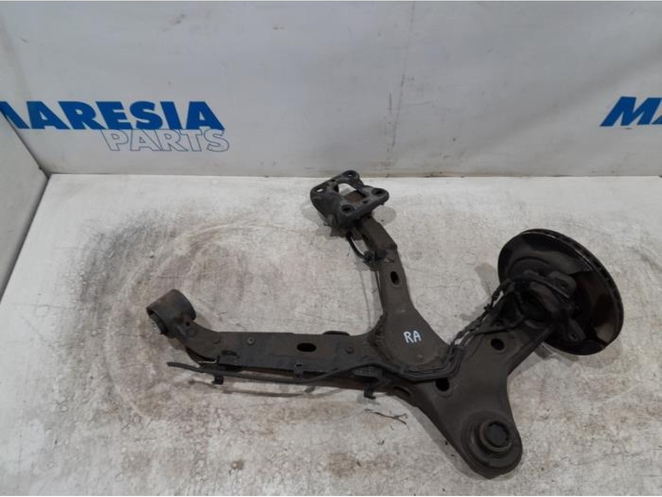 Peugeot - Expert - Querlenker rechts hinten
