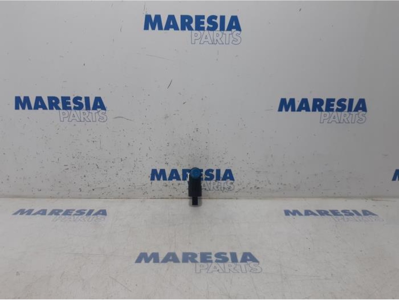 Citroen - C3 - Windscreen washer pump