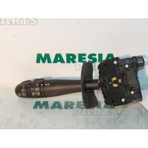 Renault - Megane Scenic - Indicator switch