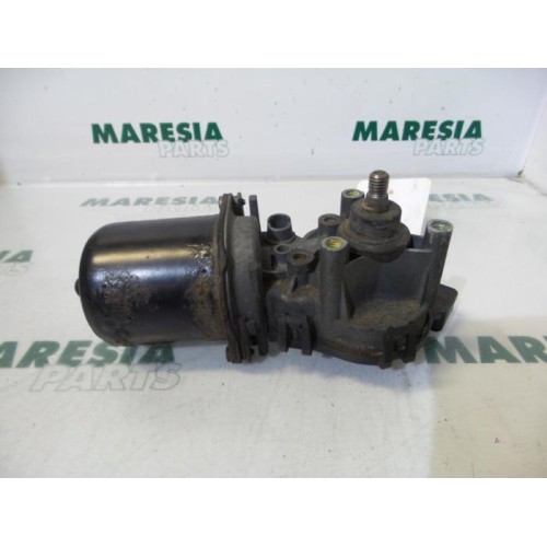 Renault - Laguna - Front wiper motor