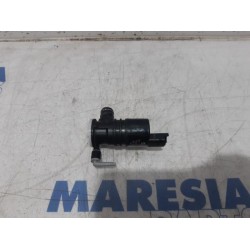 Peugeot - Expert - Scheibensprüherpumpe vorne
