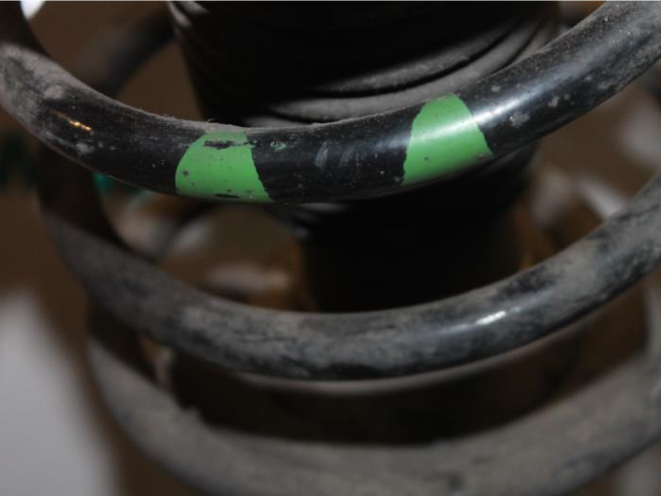 Peugeot - 406 - Front shock absorber rod, right