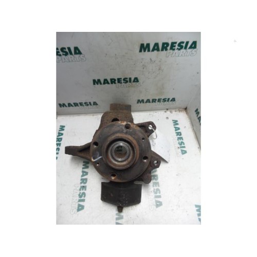 Peugeot - 406 - Knuckle, front right