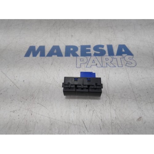 Peugeot - Expert - Central locking switch