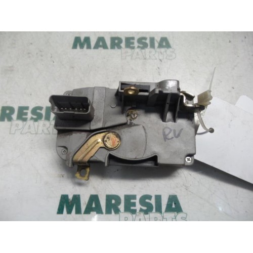 Citroen - C5 - Front door lock mechanism 4-door, right