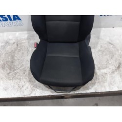 Peugeot - 207 - Sitz links