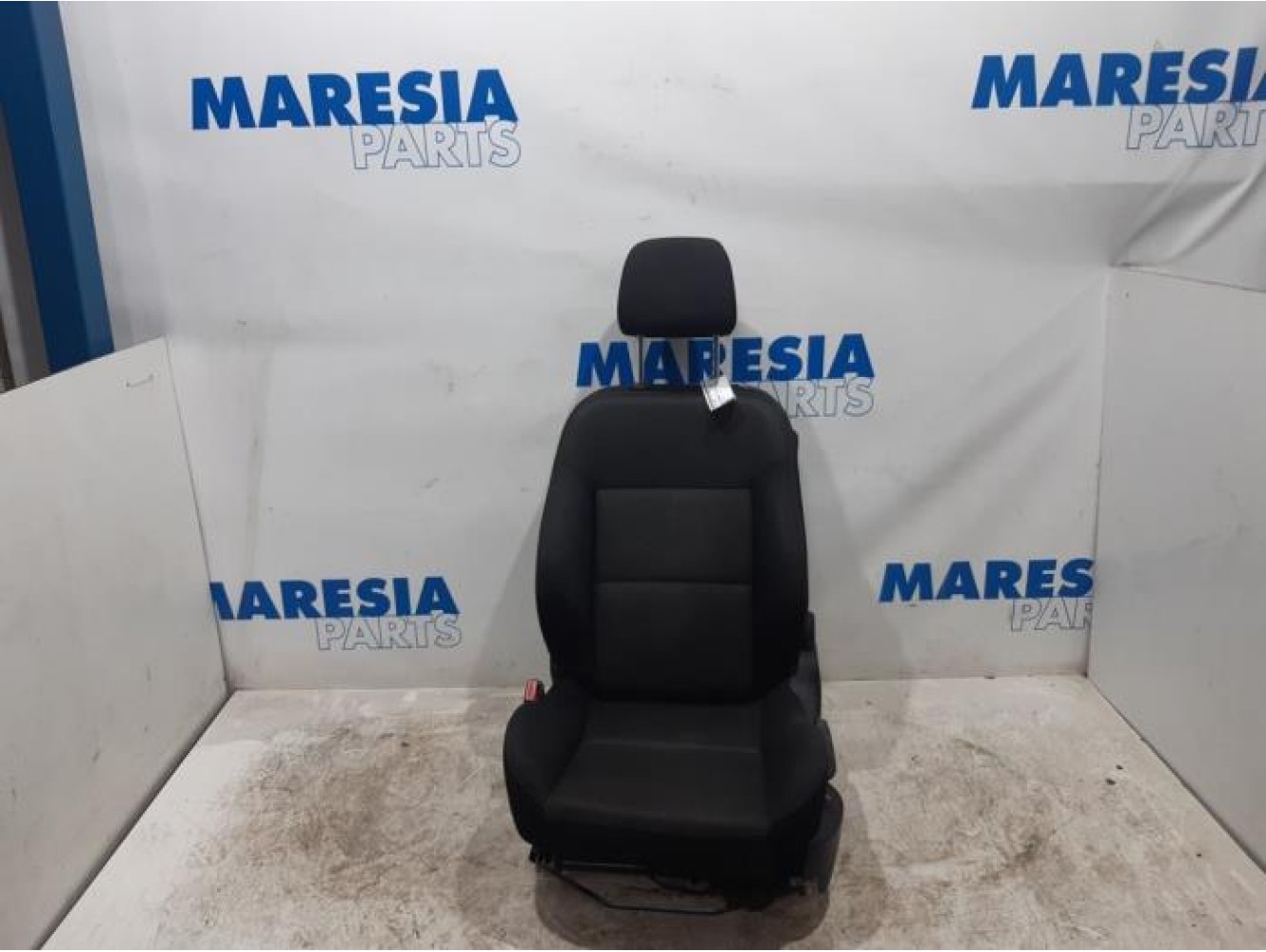 Peugeot - 207 - Sitz links