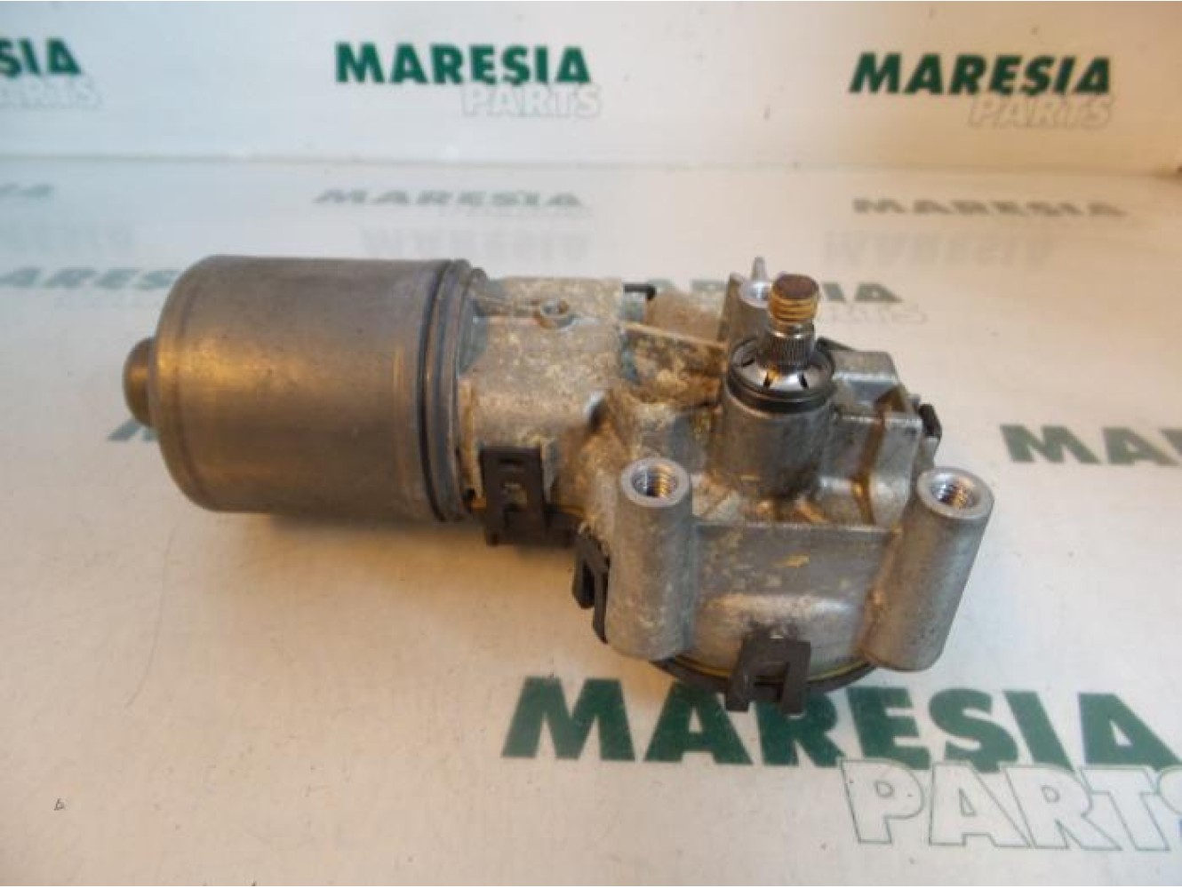 Citroen - C5 - Front wiper motor