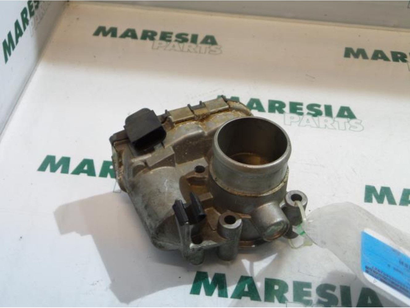 Fiat - Punto - Throttle body