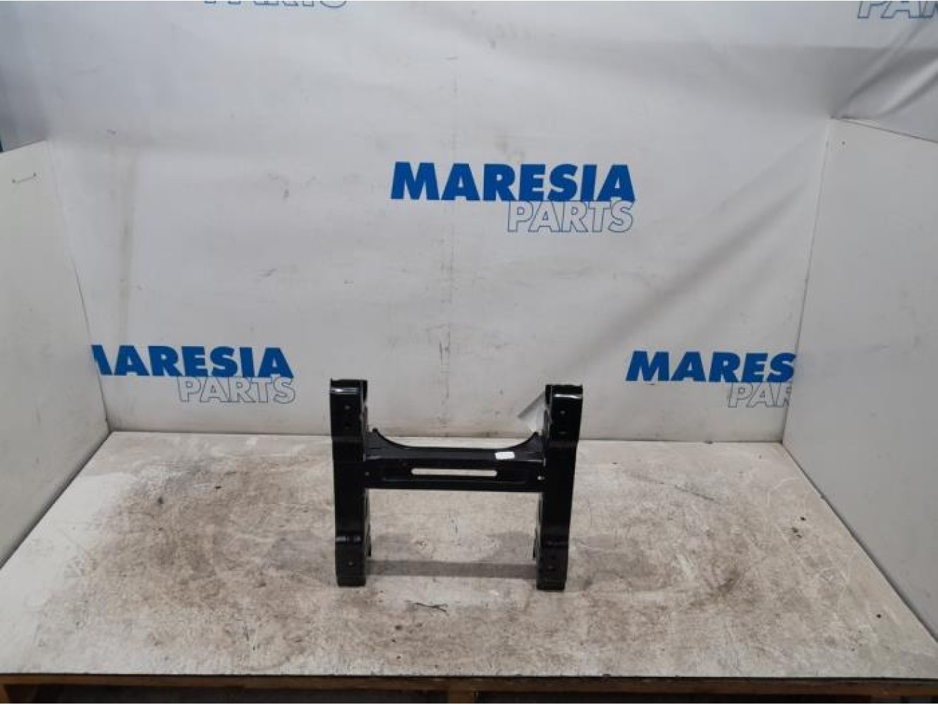 Alfa Romeo - Stelvio - Seat frame
