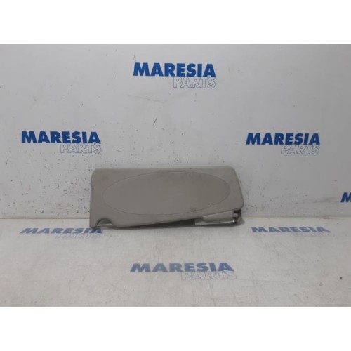 Renault - Kangoo - Sun visor