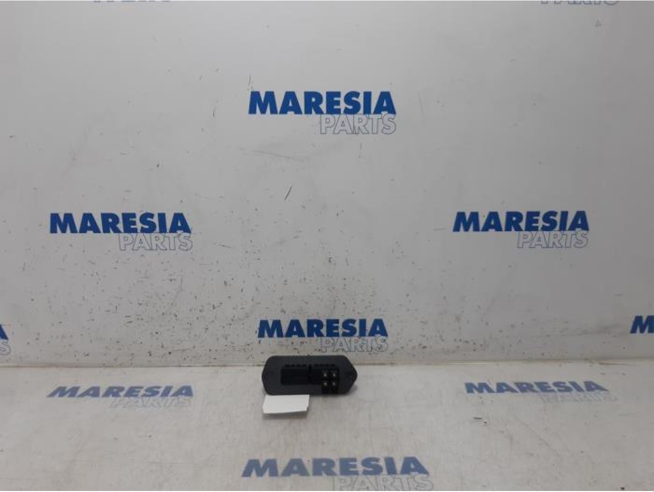 Renault - Kangoo - Door contact switch