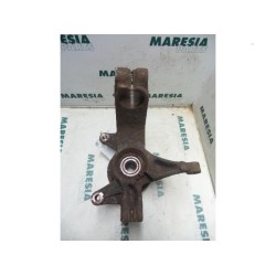 Renault - Megane - Knuckle, front right