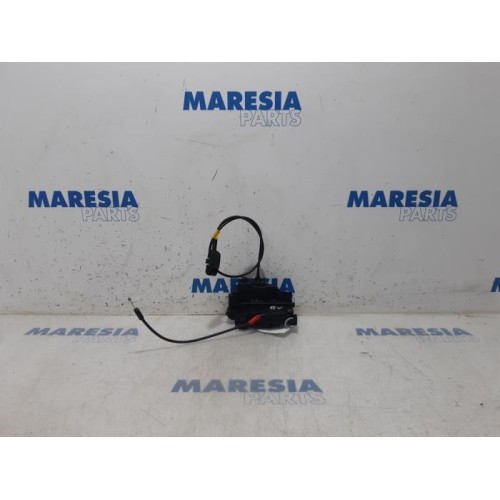 Renault - Kangoo - Door lock mechanism 2-door, right