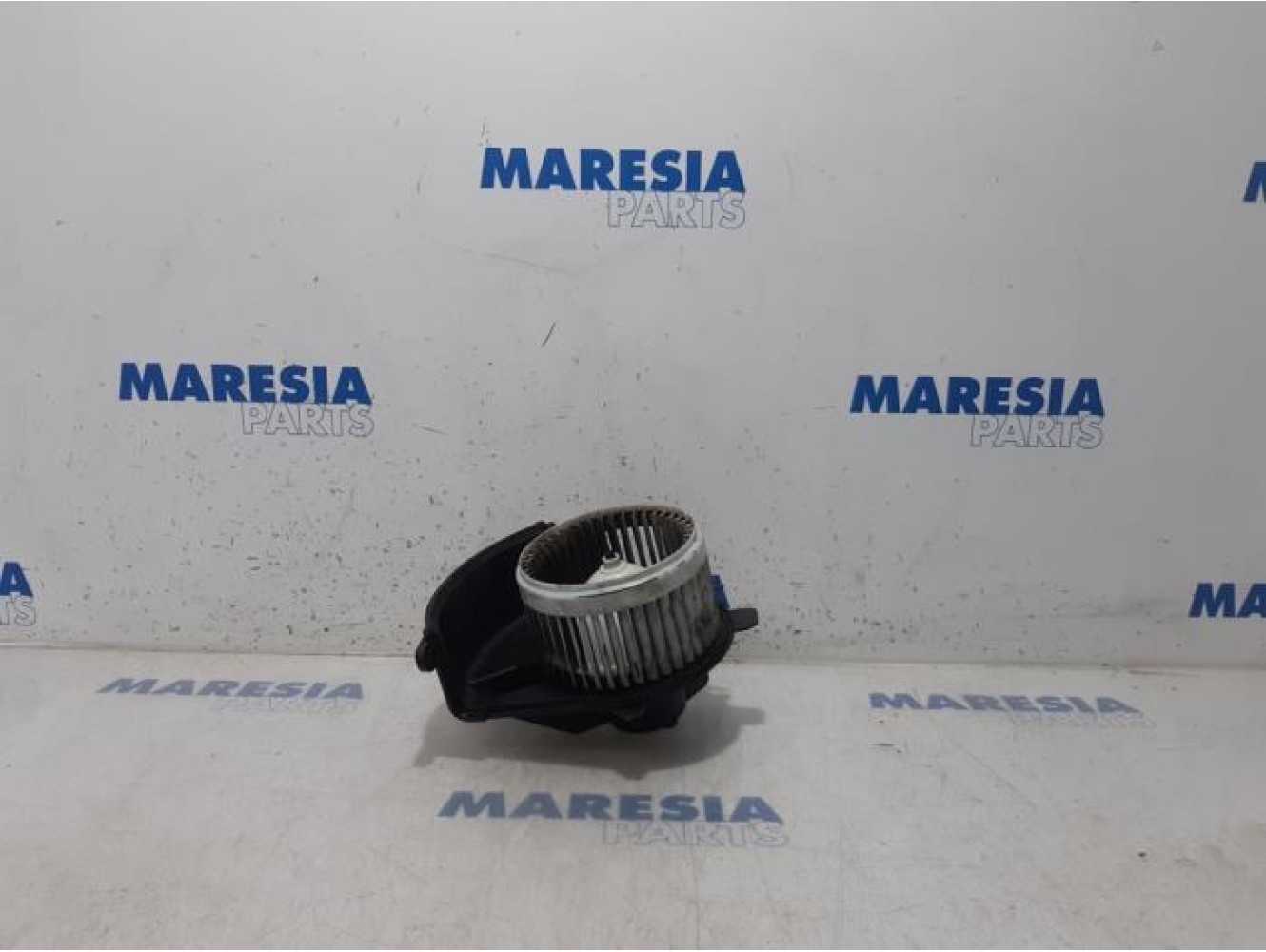 Renault - Kangoo - Heating and ventilation fan motor