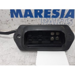 Renault - Kangoo - Sliding door switch