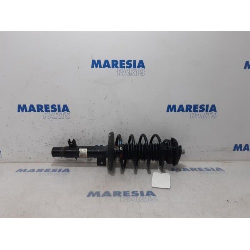 Peugeot - 208 - Front shock absorber rod, right