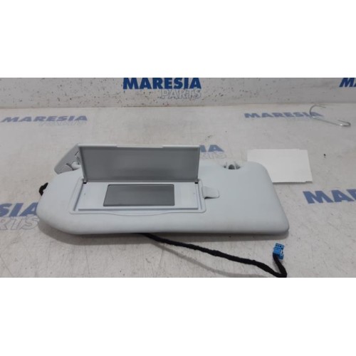 Peugeot - 508 - Sun visor