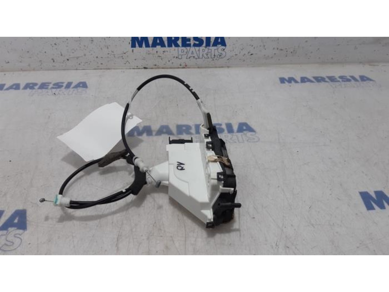Peugeot - 508 - Front door lock mechanism 4-door, right