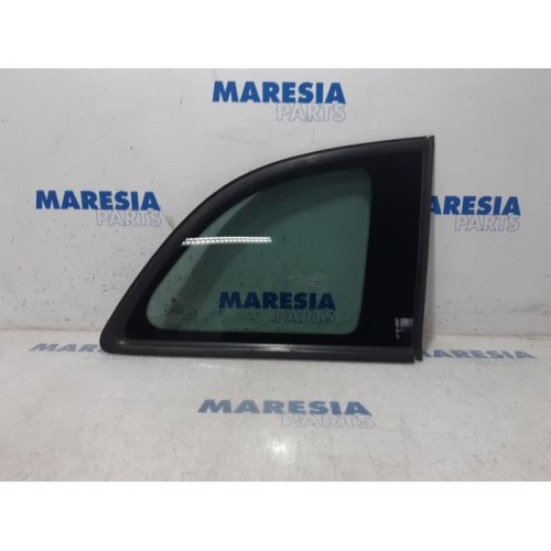 Fiat - 500 - Rear quarter light, left right