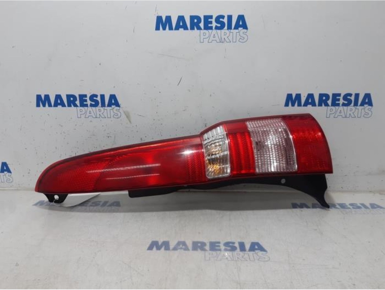Fiat - Panda - Taillight, right