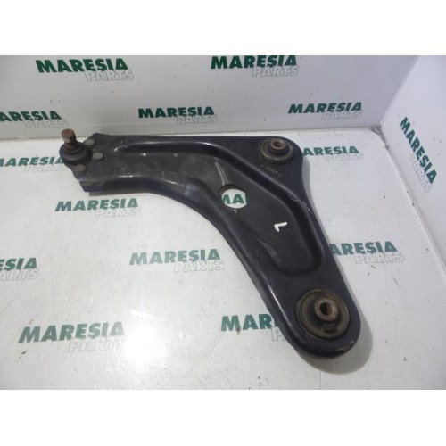Peugeot - 207 - Querlenker unten links vorne