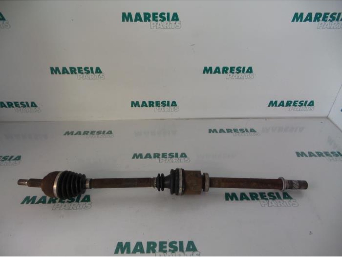 Renault - Megane Scenic - Front drive shaft, right