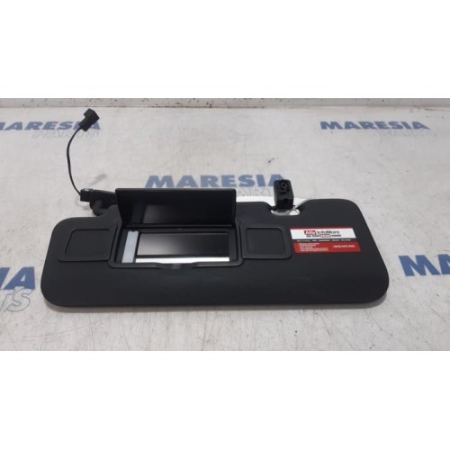 Alfa Romeo - Stelvio - Sun visor