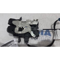 Alfa Romeo - Stelvio - Tailgate lock mechanism
