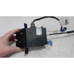 Alfa Romeo - Stelvio - Tailgate lock mechanism