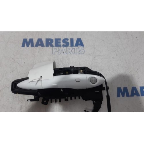 Alfa Romeo - Stelvio - Door handle 4-door, front left