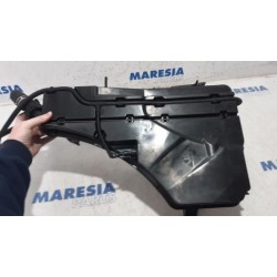 Alfa Romeo - Stelvio - Ruitensproeiertank voor