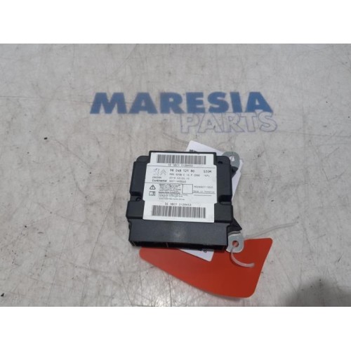 Peugeot - 5008 - Airbag Module