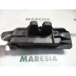 Citroen - C2 - Tailgate lock mechanism
