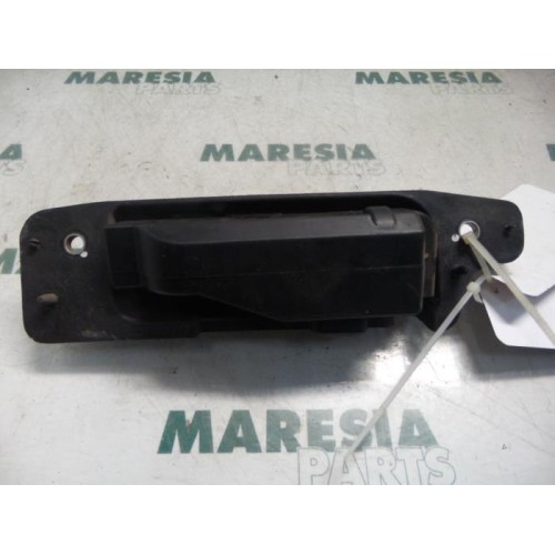 Citroen - C2 - Tailgate lock mechanism
