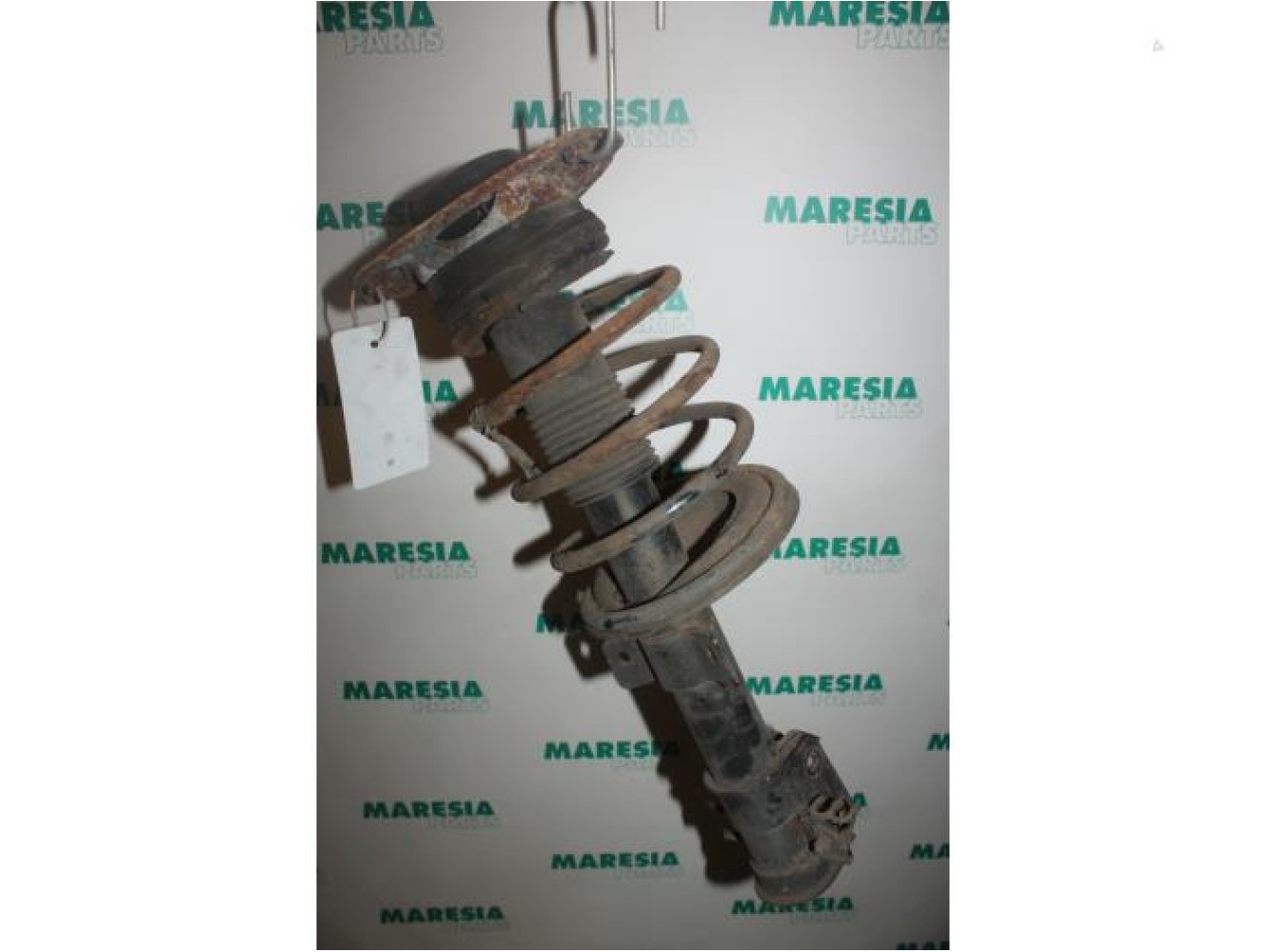 Lancia - Lybra - Front shock absorber rod, right