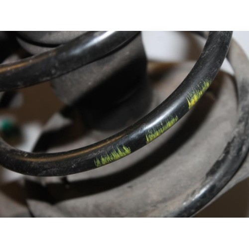 Citroen - Saxo - Front shock absorber rod, right