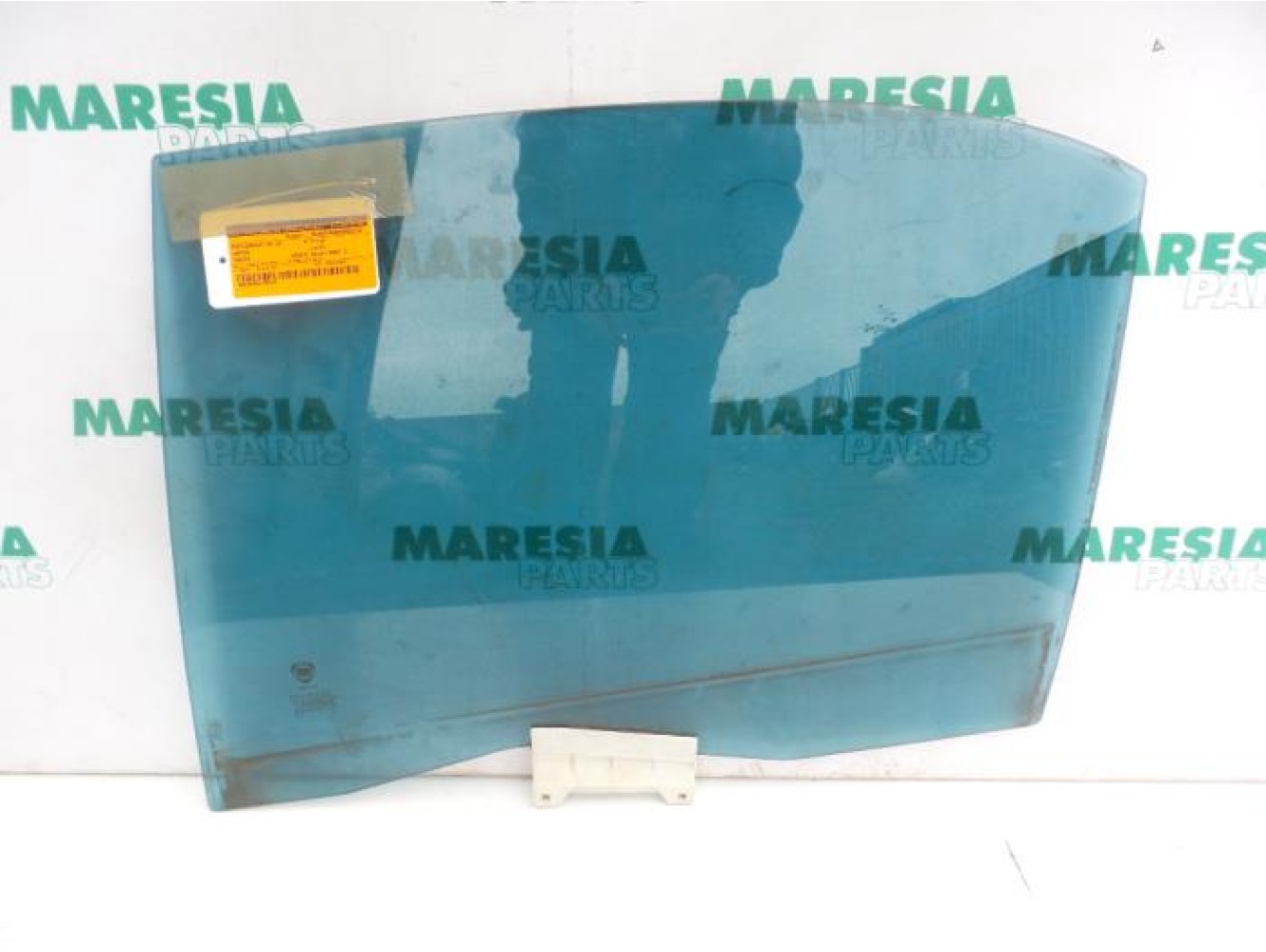 Lancia - Thesis - Portierruit 4Deurs links-achter