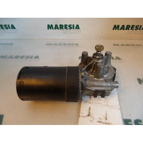 Peugeot - 206 - Front wiper motor