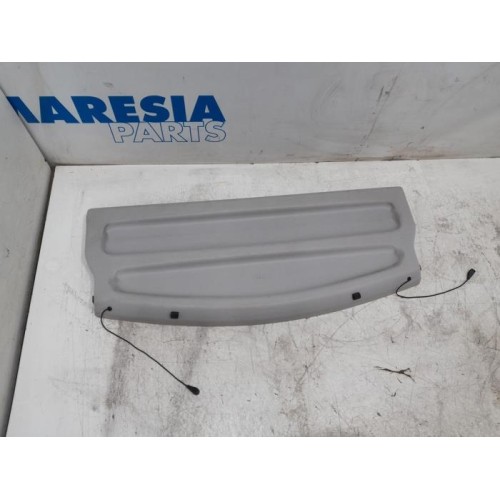 Renault - ZOE - Parcel shelf