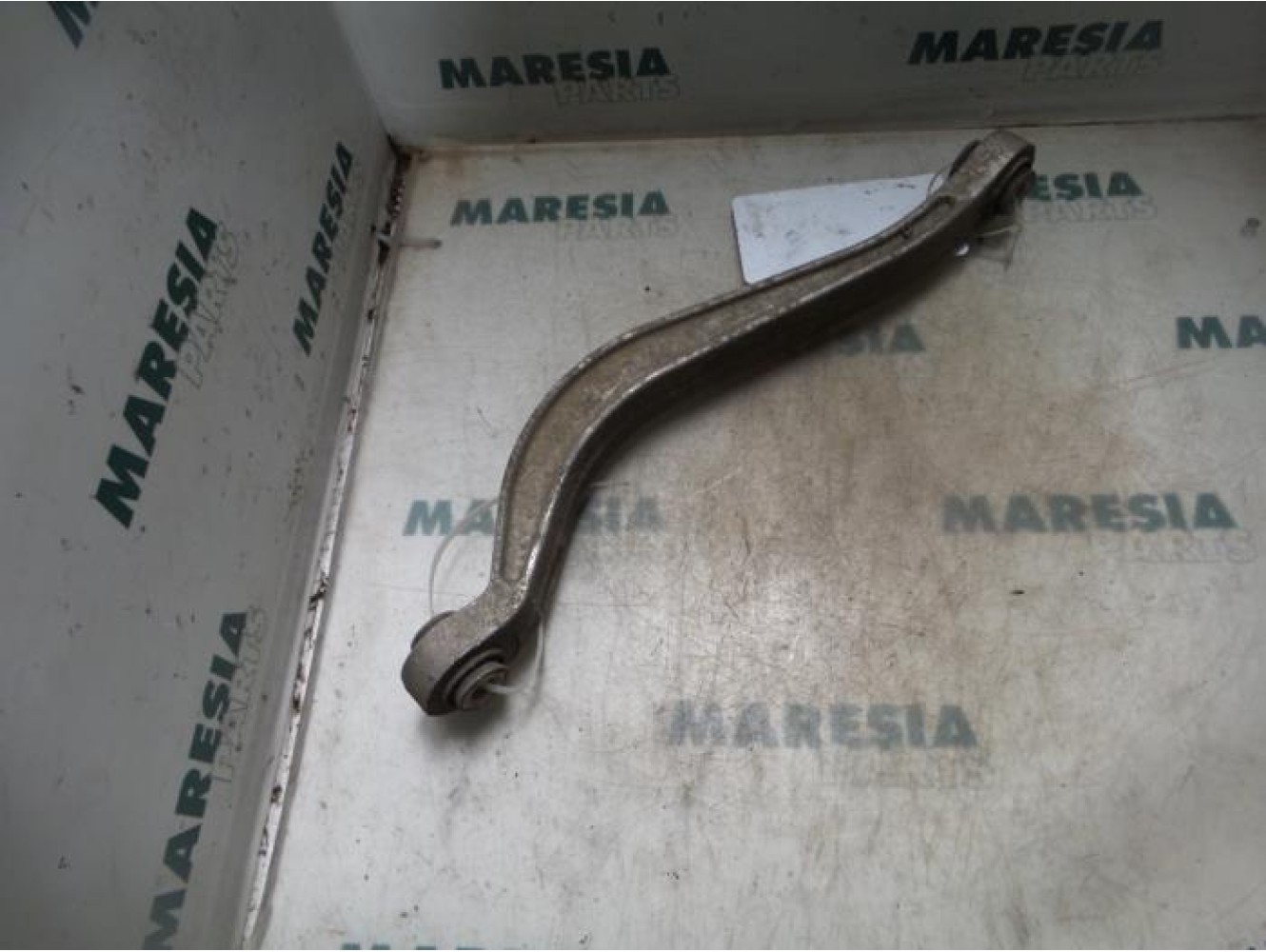 Lancia - Thesis - Querlenker links hinten
