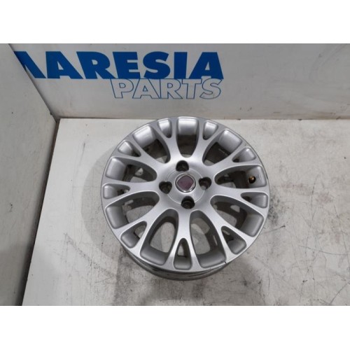 Fiat - Punto - Wheel
