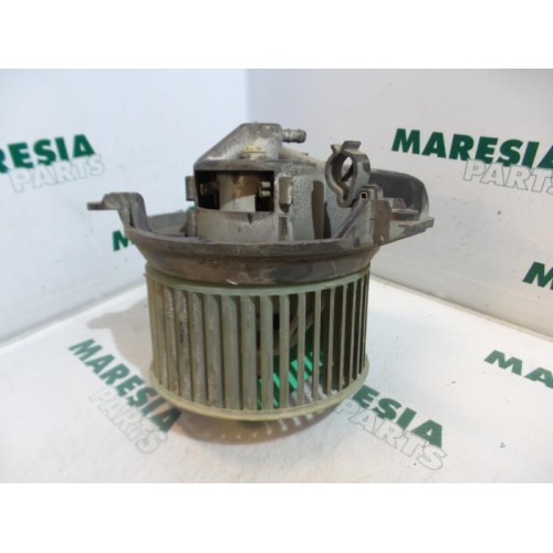 Citroen - Xsara - Heating and ventilation fan motor