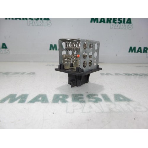 Peugeot - 206 - Heater resistor